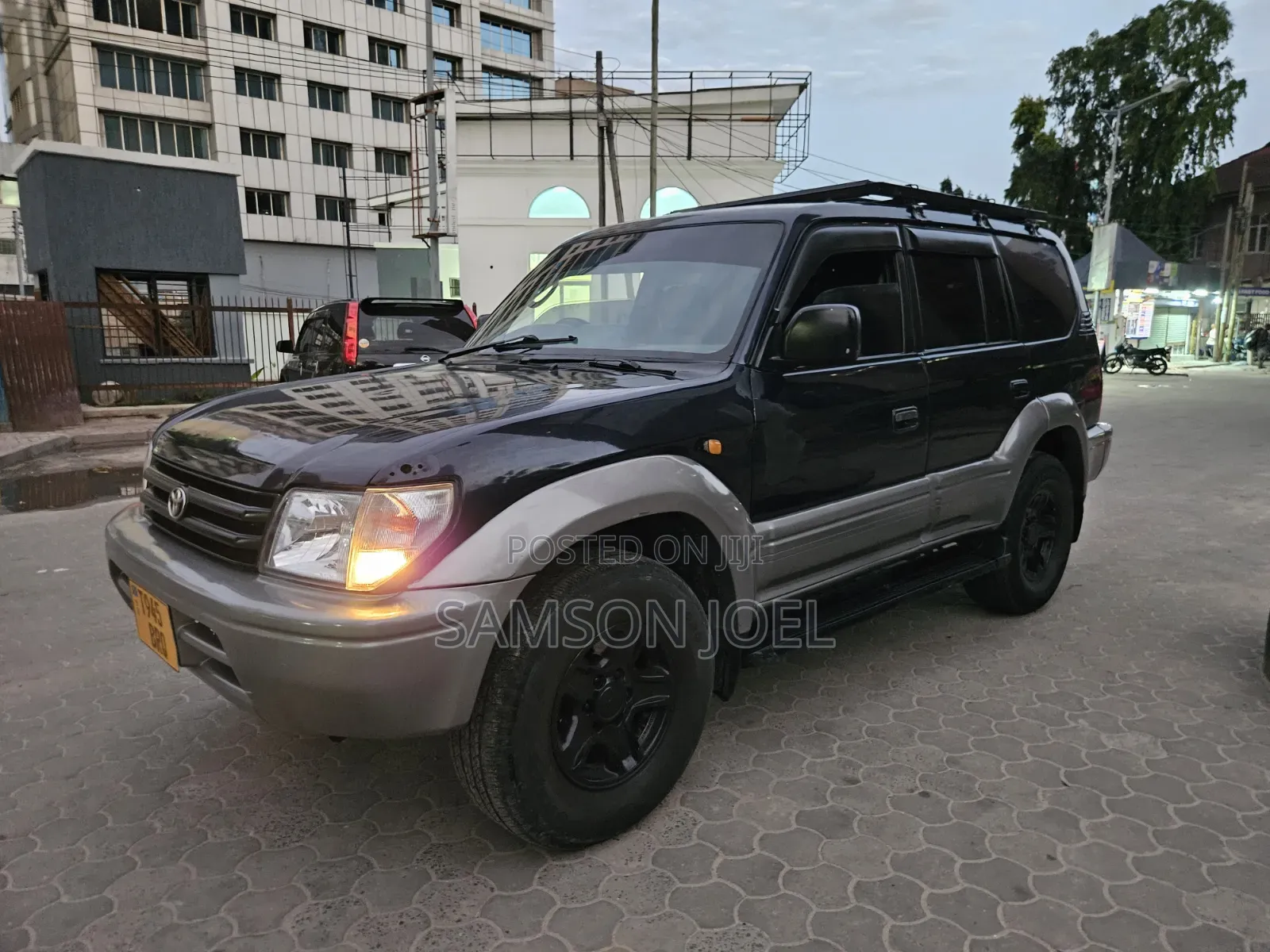 Toyota Land Cruiser Prado 2003 Blue