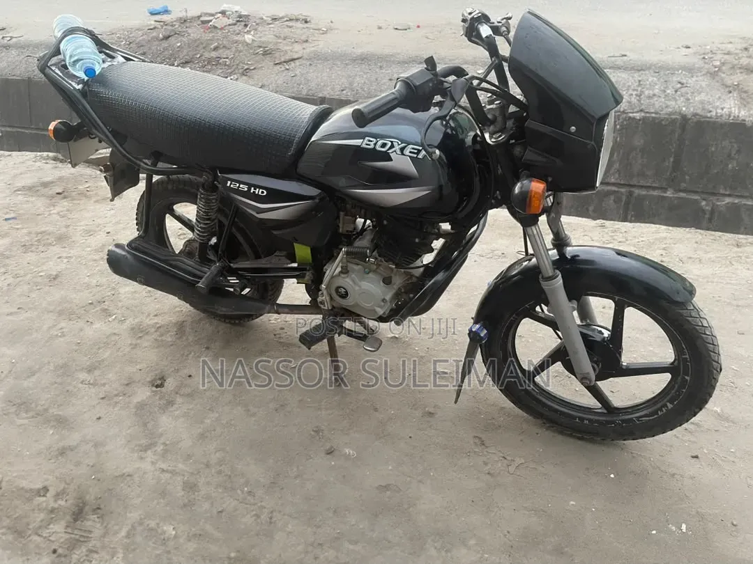 Bajaj Boxer 125 2025 Black