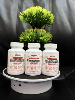 Pomegranate Capsule