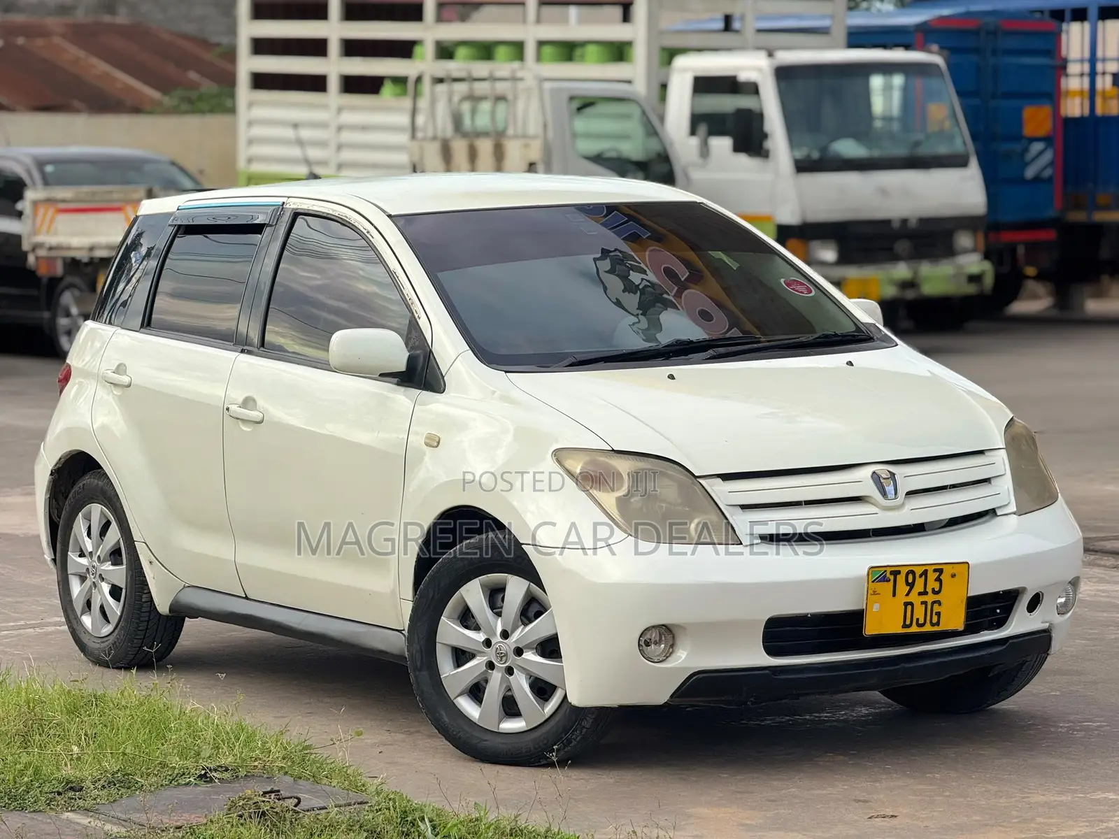 Toyota IST 2005 White