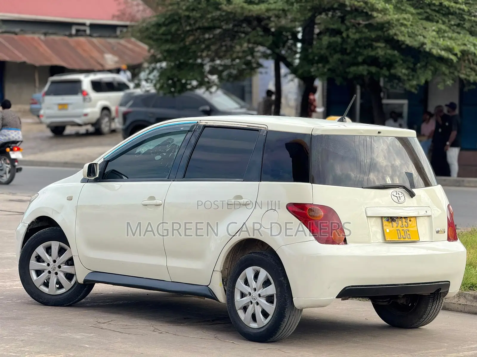 Toyota IST 2005 White