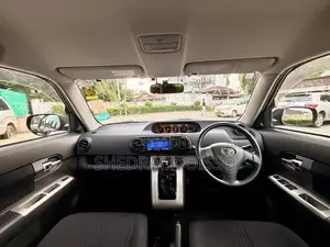 Toyota Corolla Rumion 2008 Black