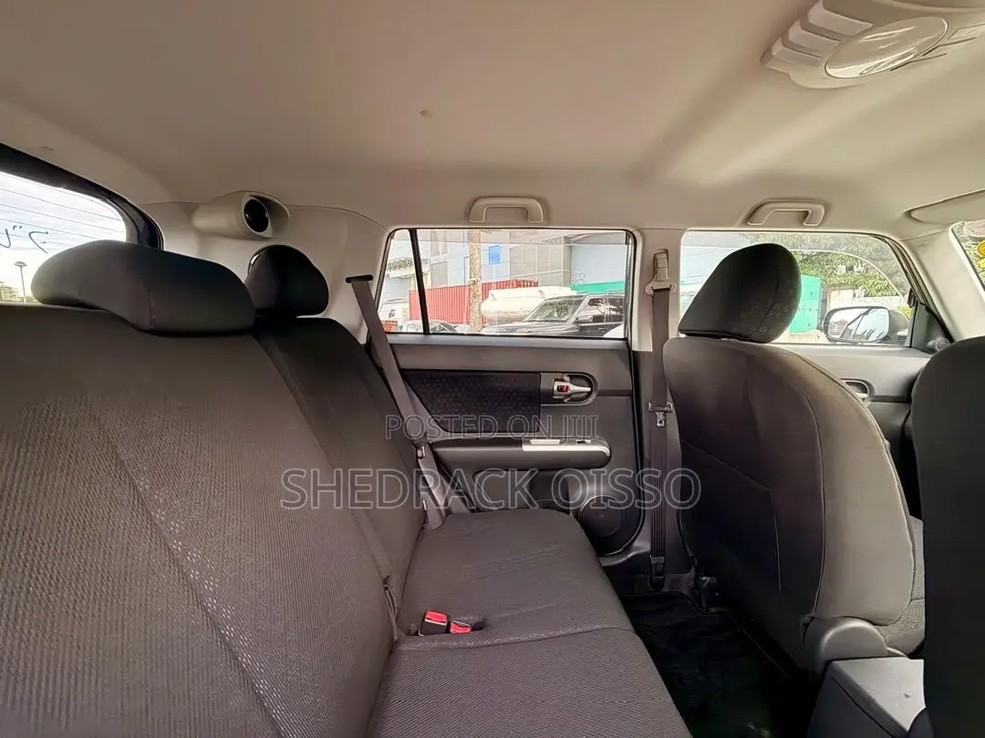 Toyota Corolla Rumion 2008 Black
