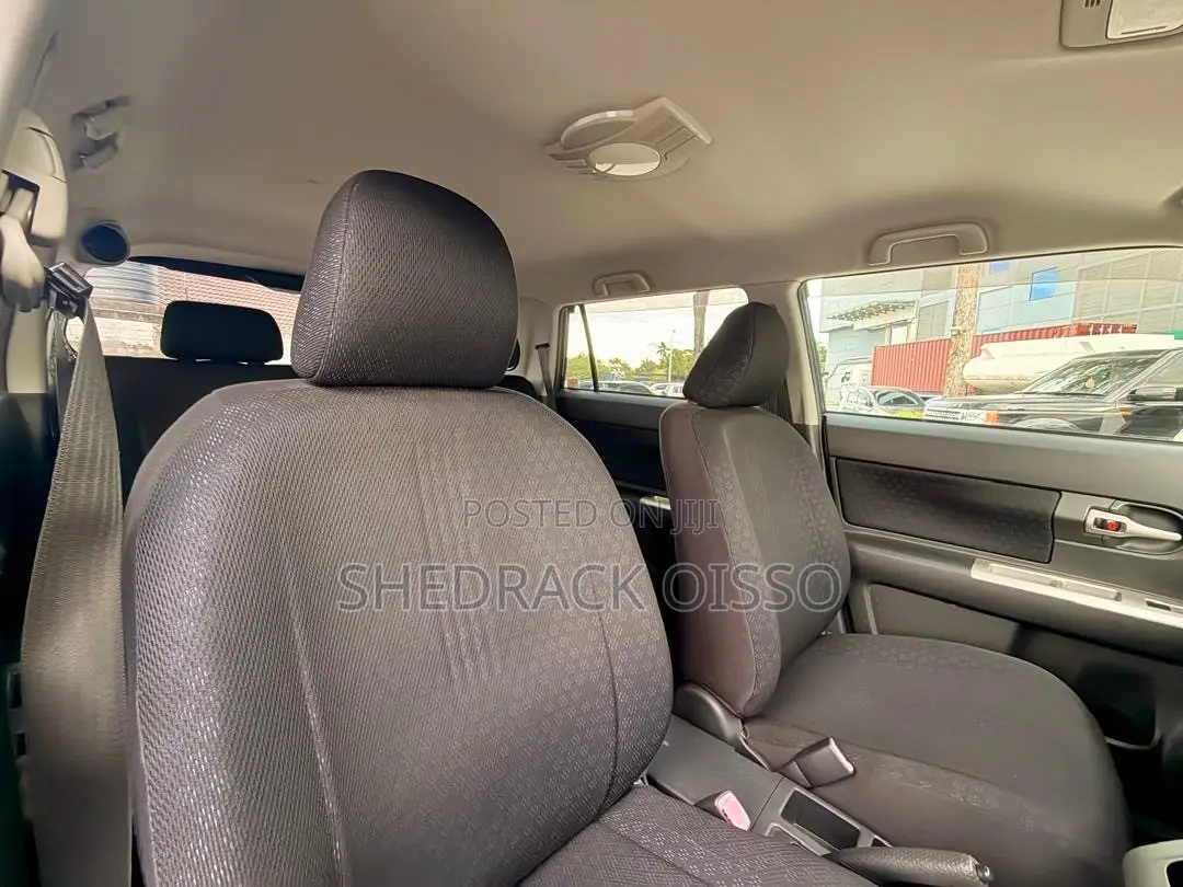 Toyota Corolla Rumion 2008 Black