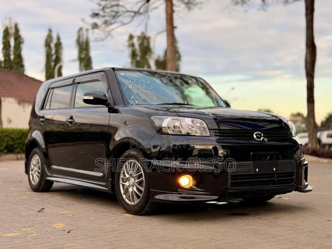 Toyota Corolla Rumion 2008 Black