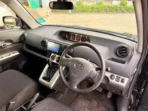 Toyota Corolla Rumion 2008 Black