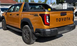 New Toyota Hilux 2026 Orange