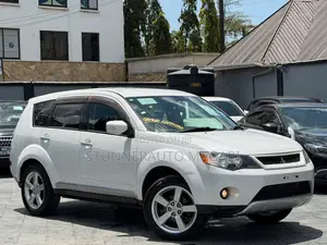 Mitsubishi Outlander 2008 White