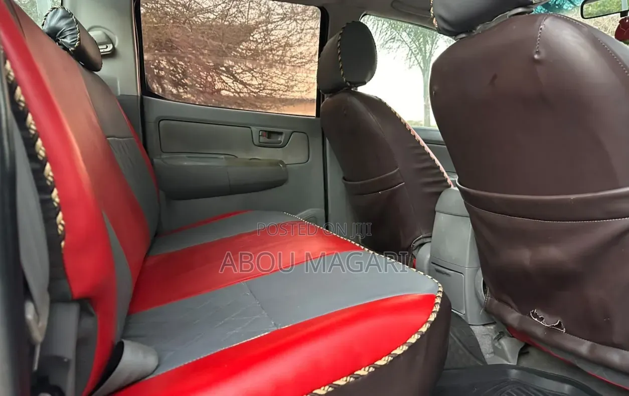 Toyota Hilux 2.5 D-4D Double Cab 2008 White