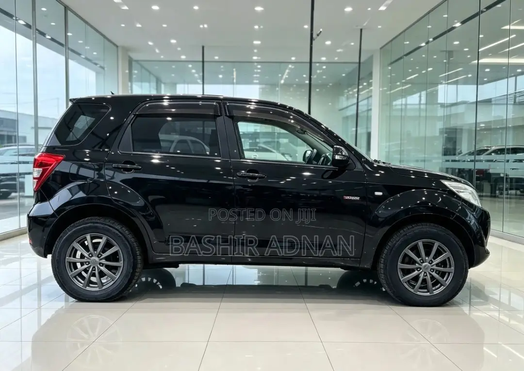 Toyota Rush 1.5 RWD 2008 Black