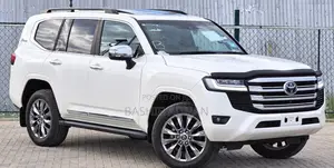 Toyota Land Cruiser LC300 2024 Pearl