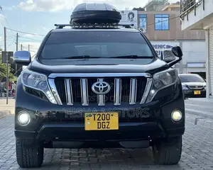 Toyota Land Cruiser Prado 2014 Black