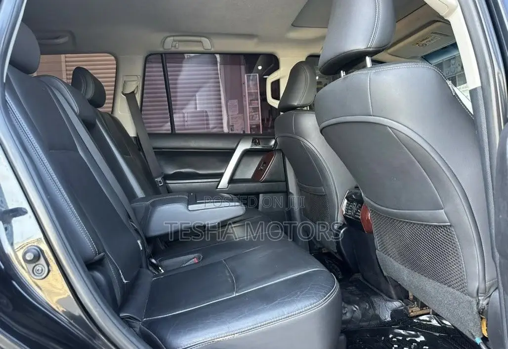 Toyota Land Cruiser Prado 2014 Black