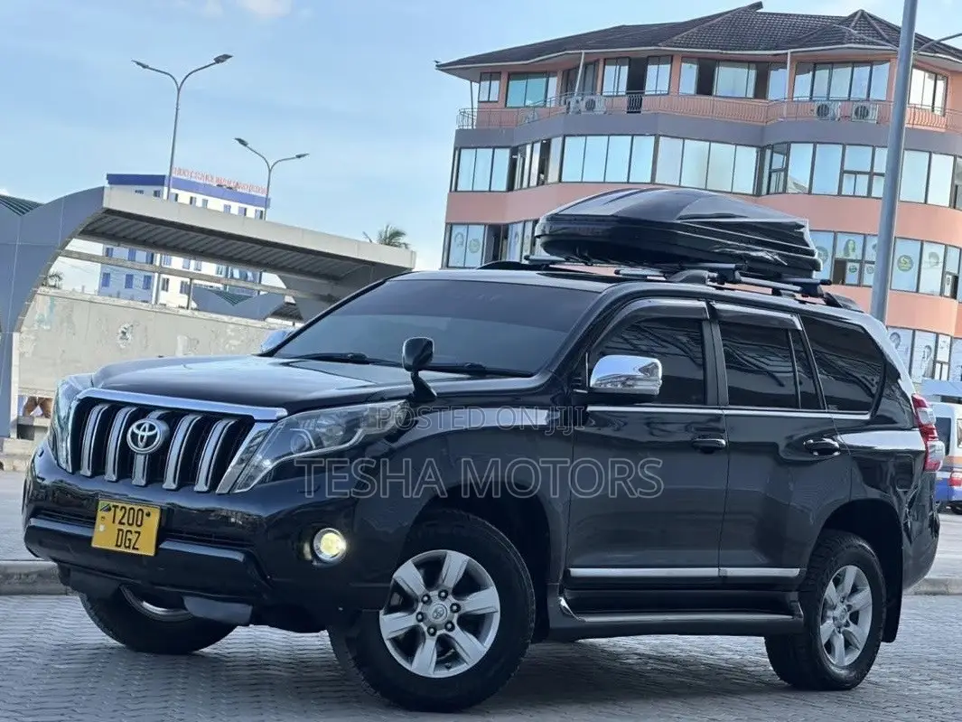 Toyota Land Cruiser Prado 2014 Black