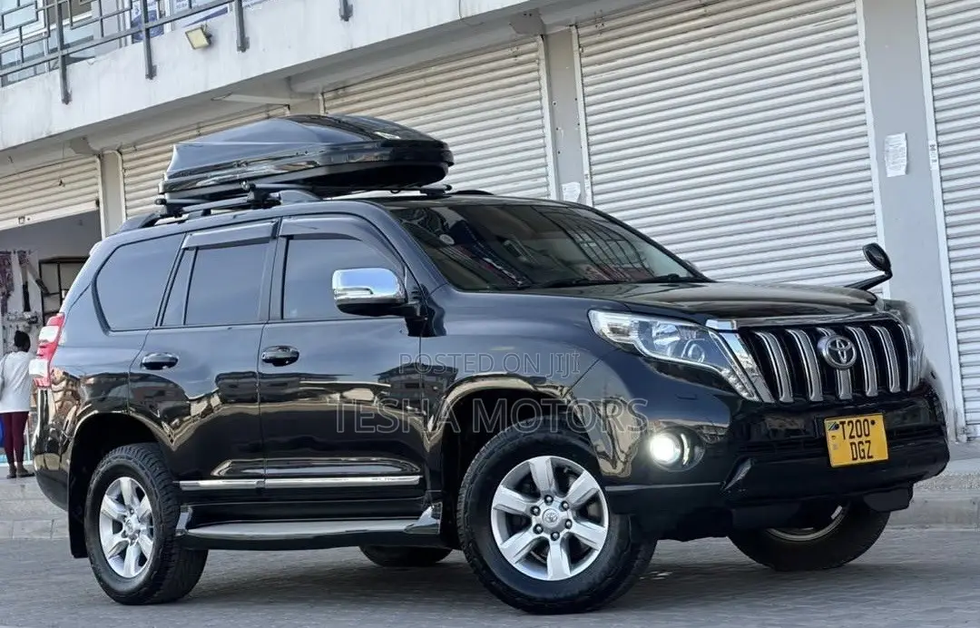Toyota Land Cruiser Prado 2014 Black