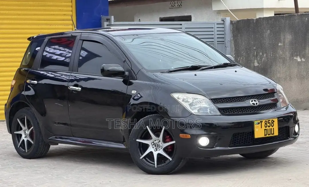 Toyota IST 2007 Black