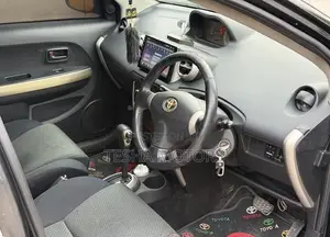 Toyota IST 2007 Black