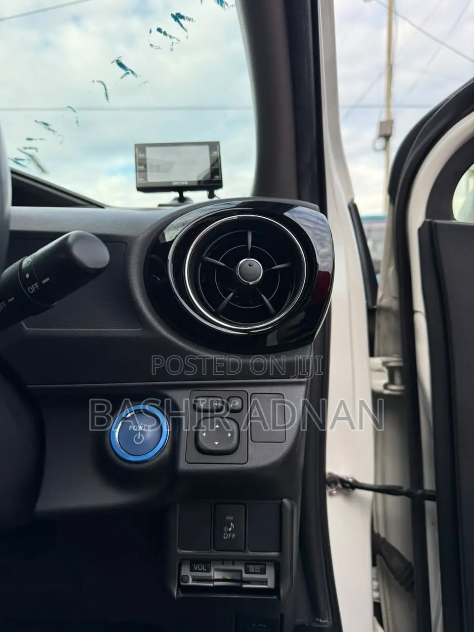 Toyota Aqua 2015 White