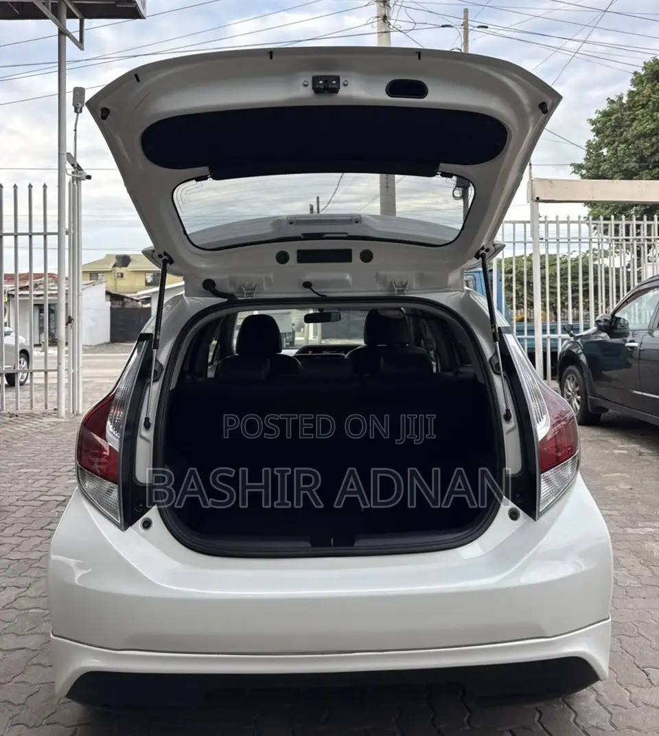 Toyota Aqua 2015 White