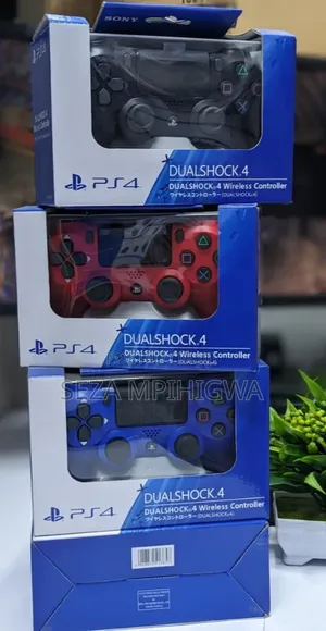 *Product*: PS4 Game Pad