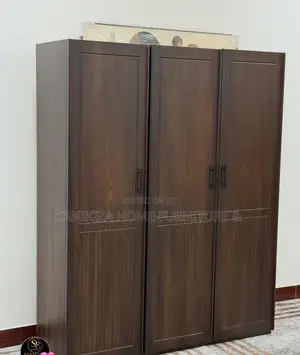 Kabati La Nguo Milango Mitatu Mbao Imara Ya Mkongo Na Ngumu