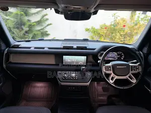 Land Rover Defender 2021 Black