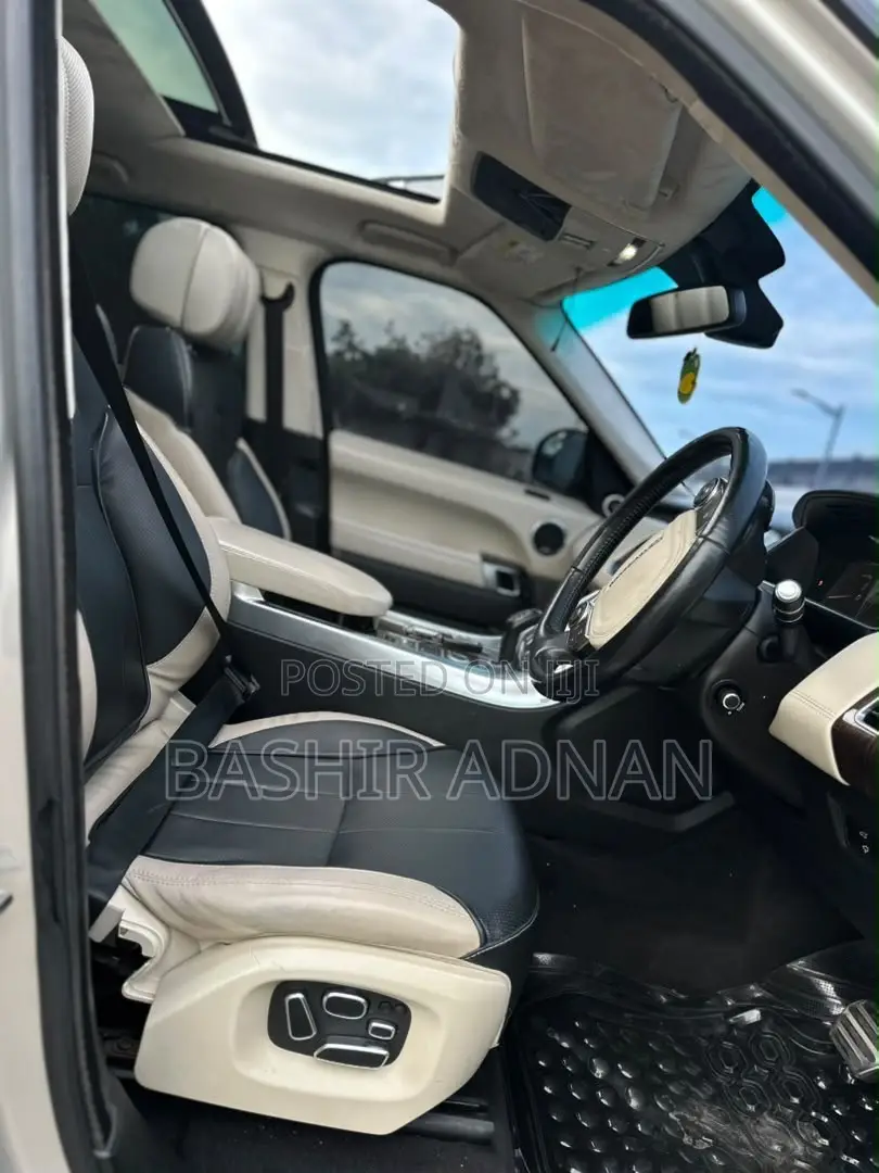 Land Rover Range Rover Sport 2016 Gold