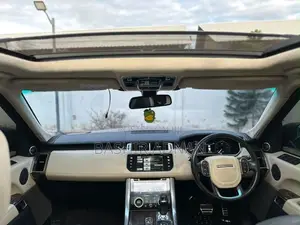 Land Rover Range Rover Sport 2016 Gold