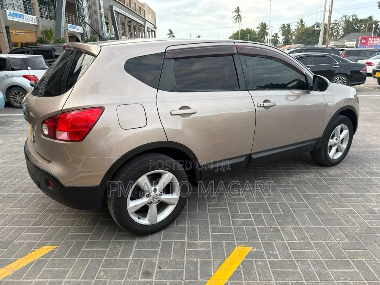 Nissan Dualis 2010 Silver