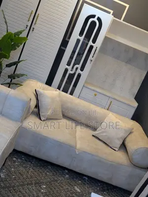 Sofa Watu Wawili Russian Style