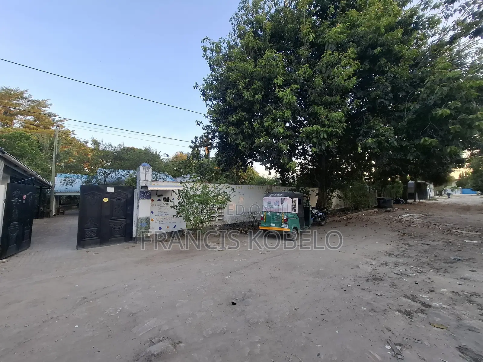4bdrm House in Mikocheni for sale