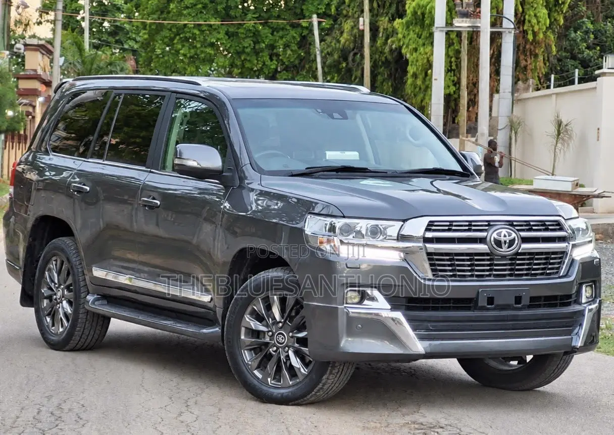 Toyota Land Cruiser 2018 Gray