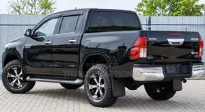 Toyota Hilux 2019 Black