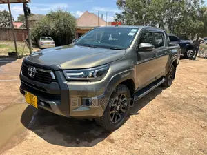Toyota Hilux Revo Double Cab Deisel 2.4 AWD 2021 Gray