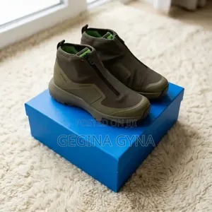 Boot Kali Imenyooka Sanaa