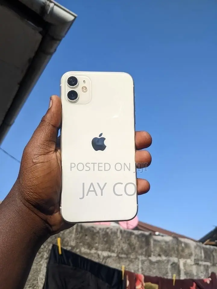Apple iPhone 11 128 GB White