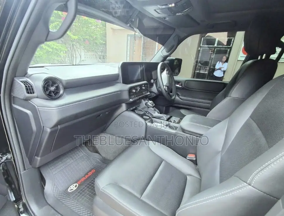 Toyota Land Cruiser Prado 2025 Black