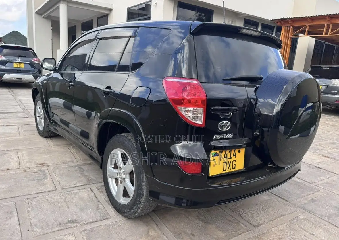 Toyota RAV4 I4 2006 Black