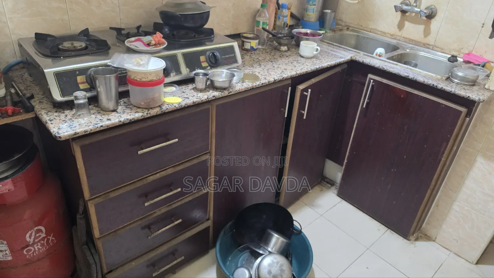 Kitchen Cabinets With Marble
