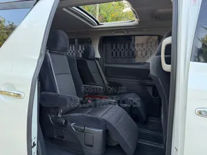Toyota Alphard 2010 Off white
