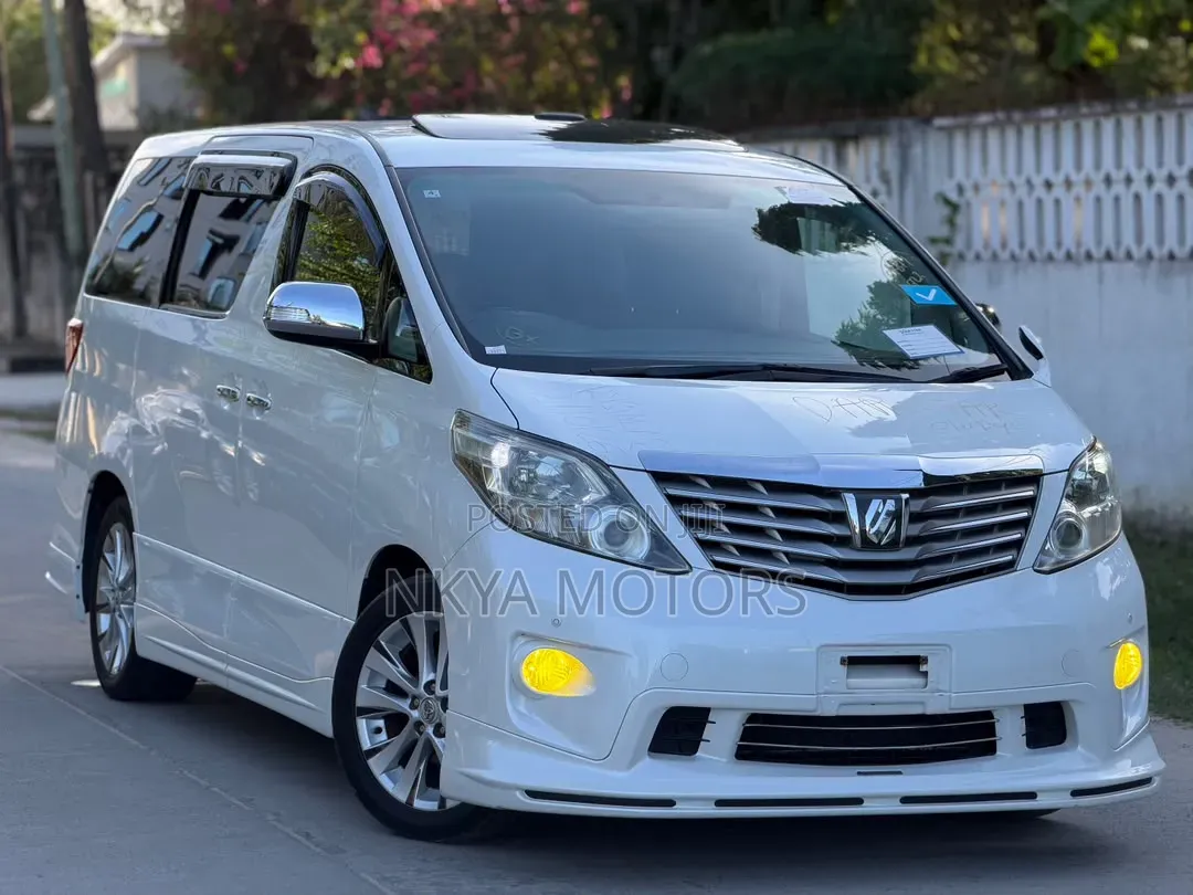 Toyota Alphard 2010 Off white