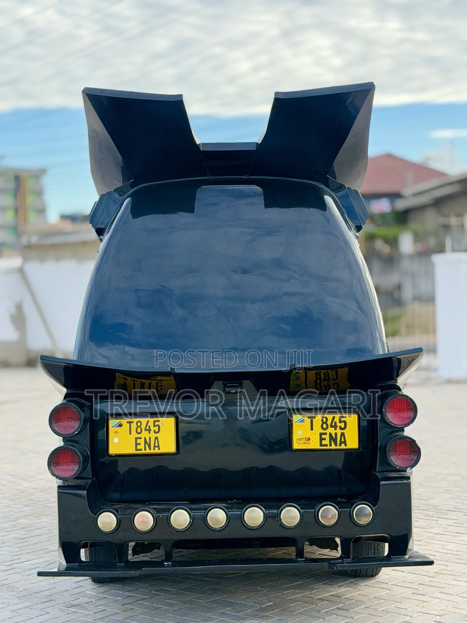 Toyota Lite-Ace 2000 Black