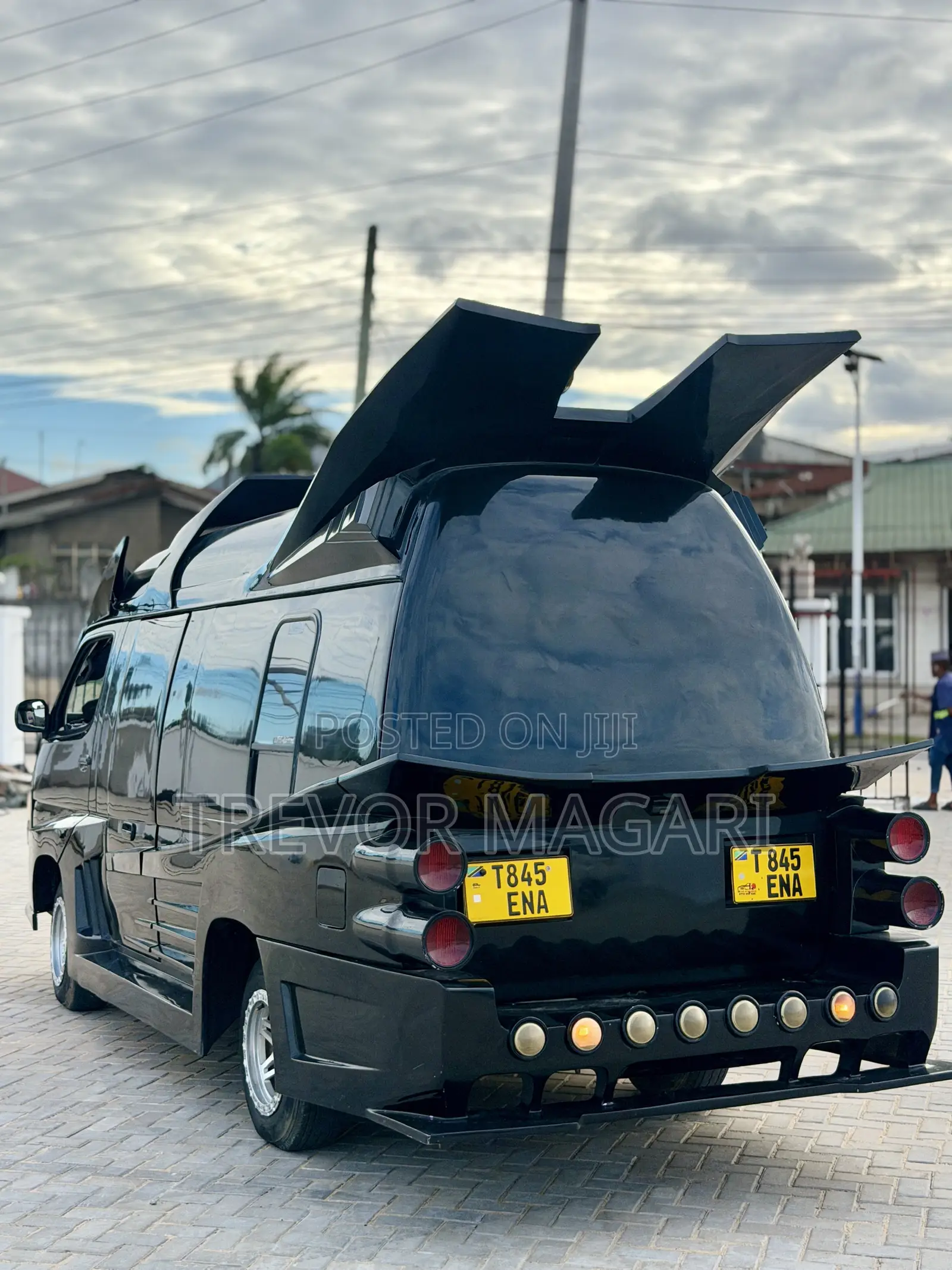 Toyota Lite-Ace 2000 Black