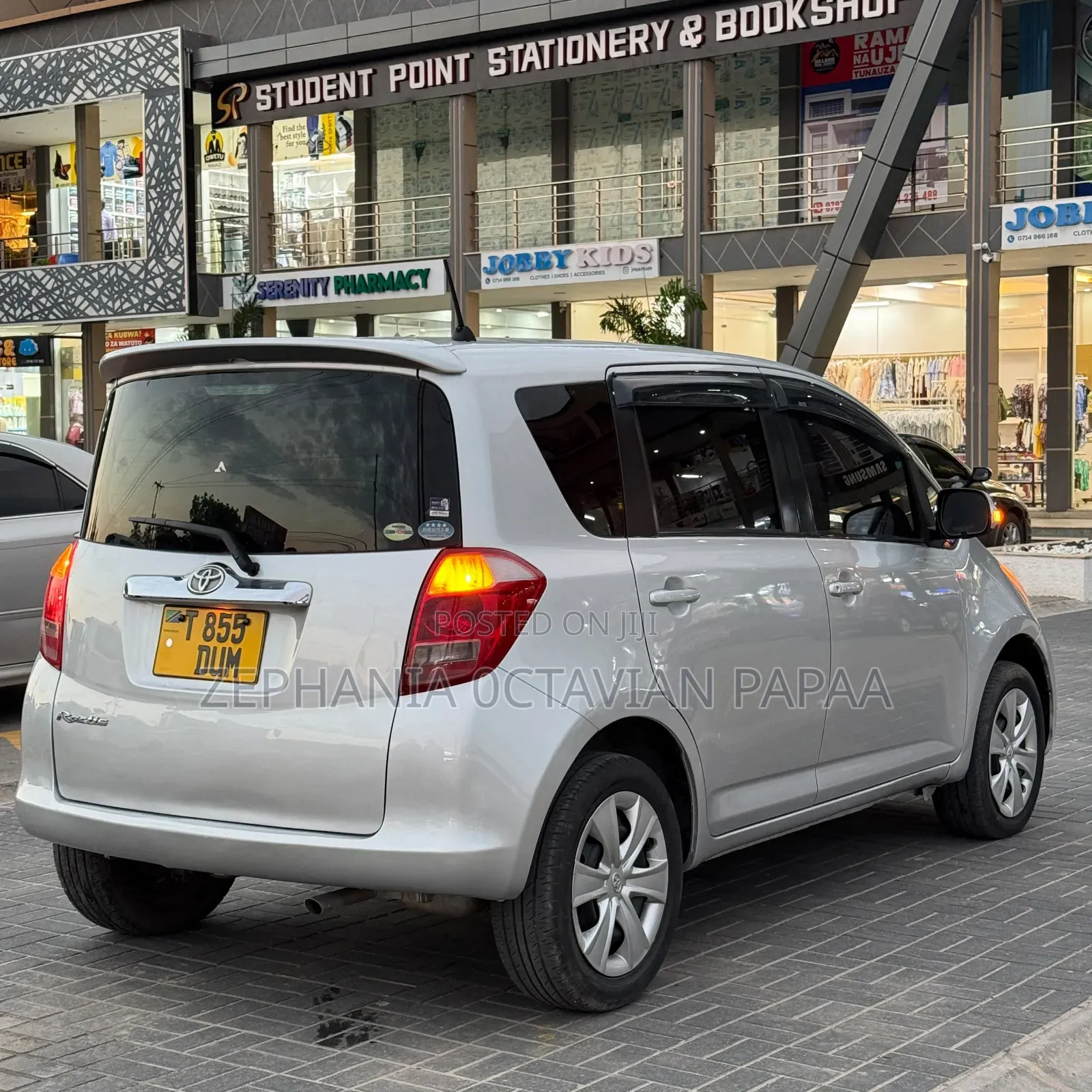 Toyota Ractis 2007 Silver