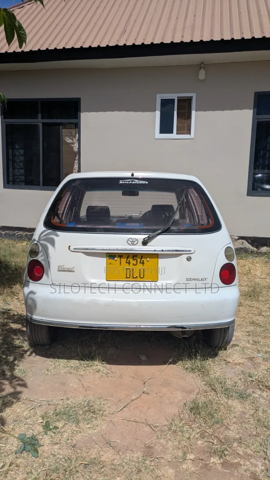 Toyota Starlet 1999 White