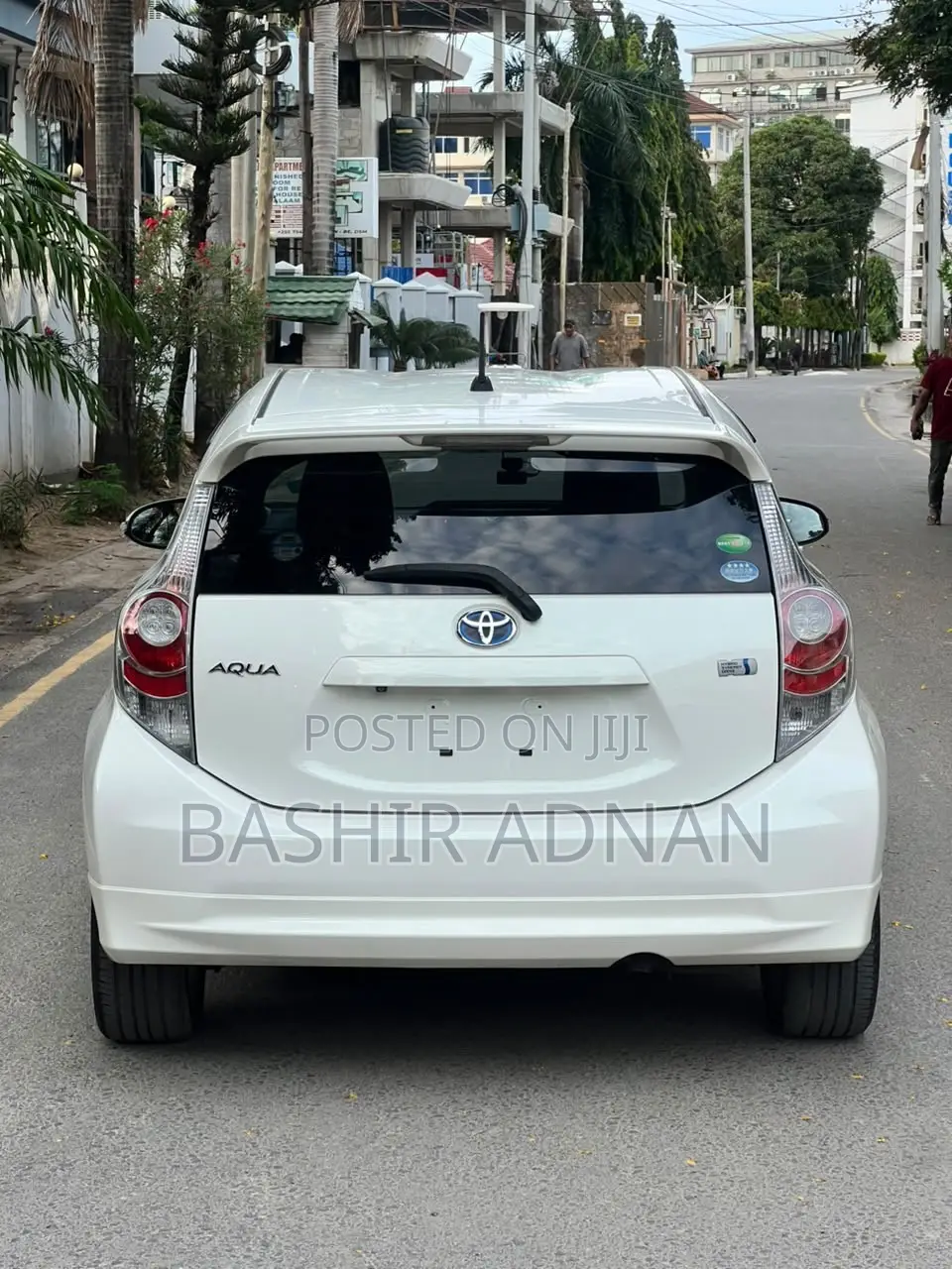 Toyota Aqua 2012 White
