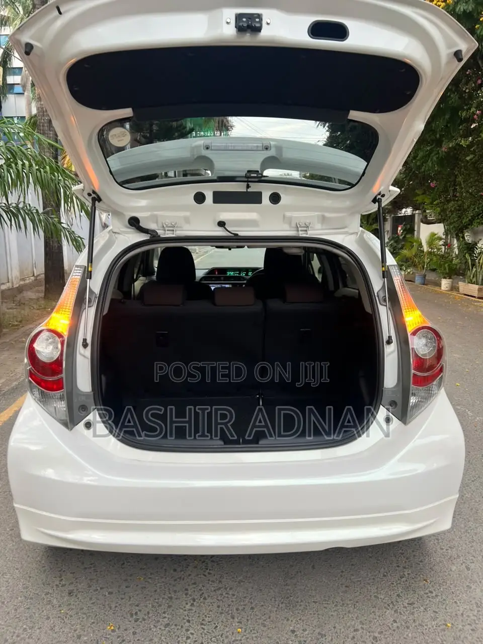 Toyota Aqua 2012 White