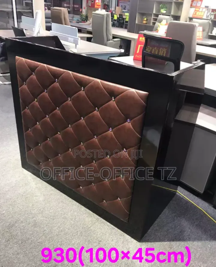 Reception Table (100 Cm)