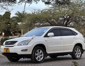 Toyota Harrier 2006 White