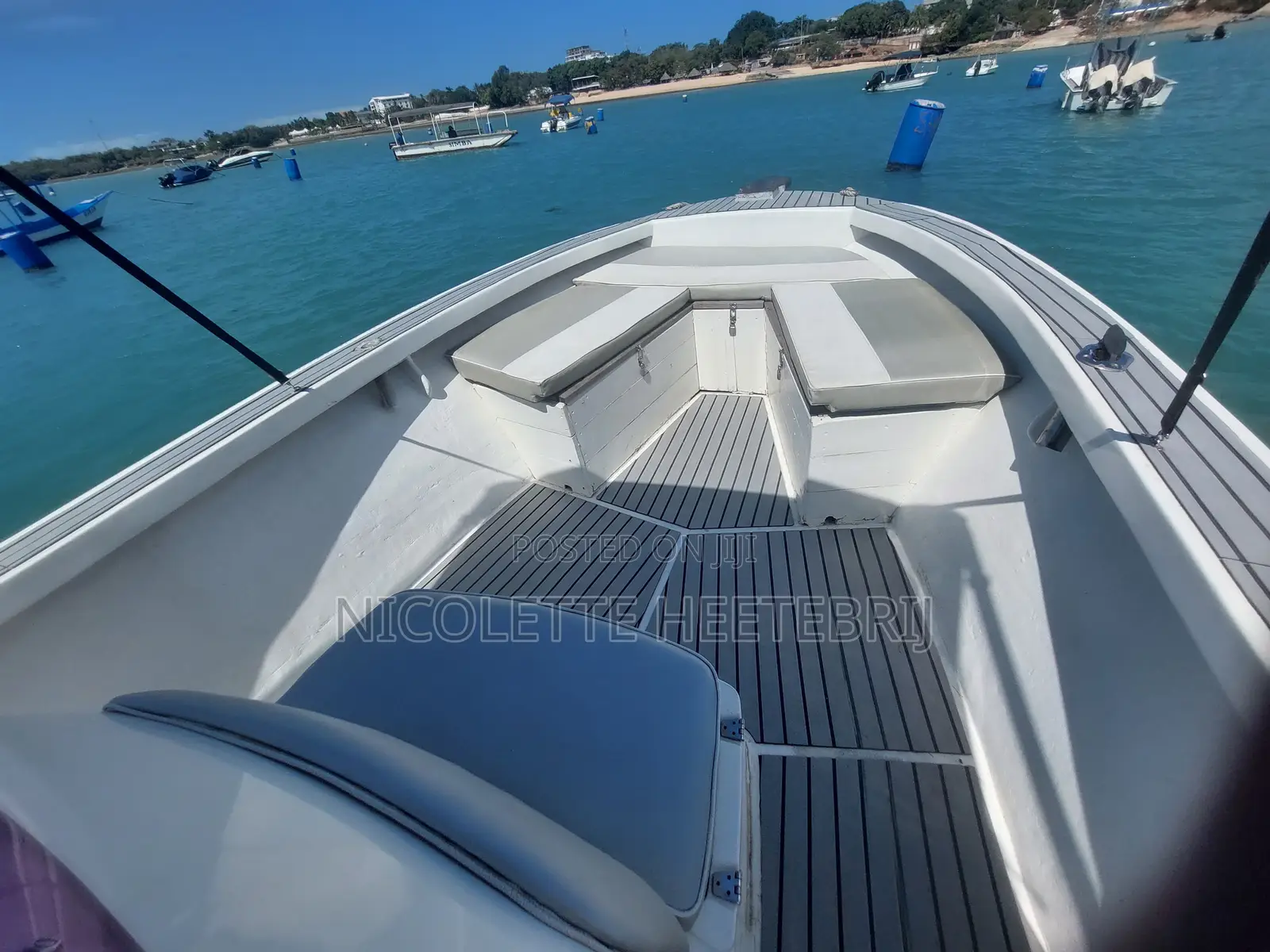 27ft Center Console Boat